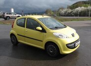 Peugeot 107 Hatchback 998,0 50 kw