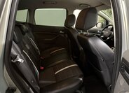 Ford Kuga SUV / Terénní 2,0 l 100 kw