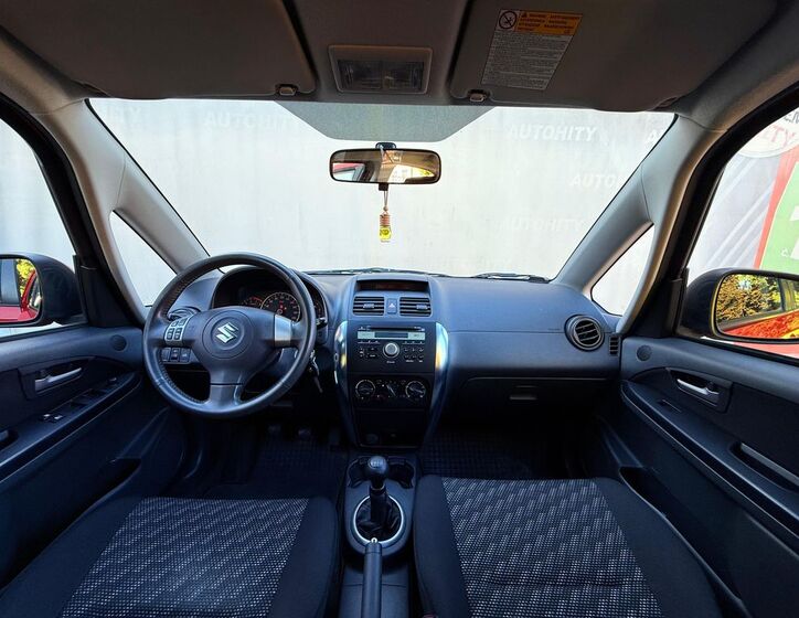 Suzuki SX4 14