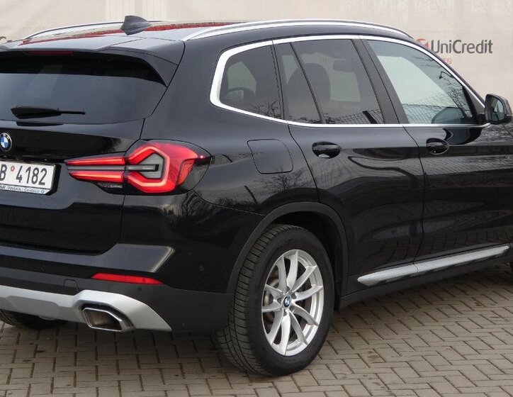 BMW X3 SUV / Terénní 2,0 l 140 kw