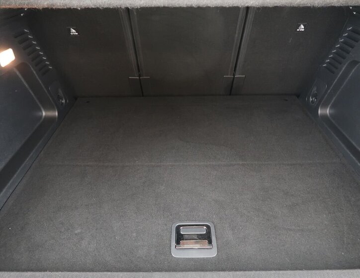 Citroën C5 Aircross SUV / Terénní 1,6 l 133 kw