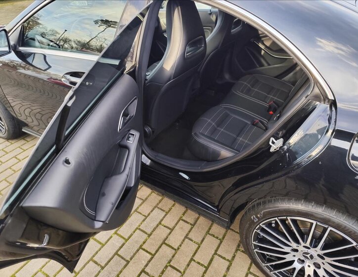 Mercedes-Benz CLA Sedan 1,6 l 115 kw