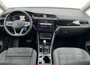 Volkswagen Touran MPV 1,5 l 110 kw