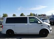 Volkswagen Multivan 12