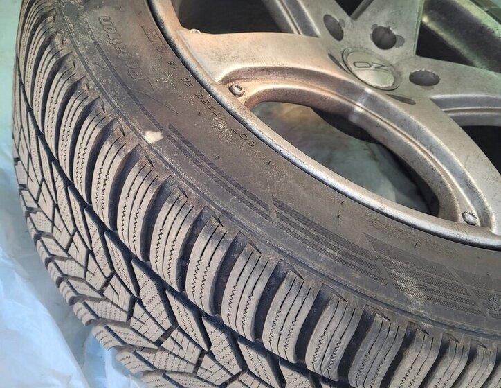 Volkswagen Touareg Kombi 3,0 l 193 kw