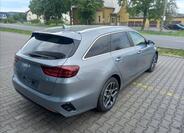 KIA Ceed 4