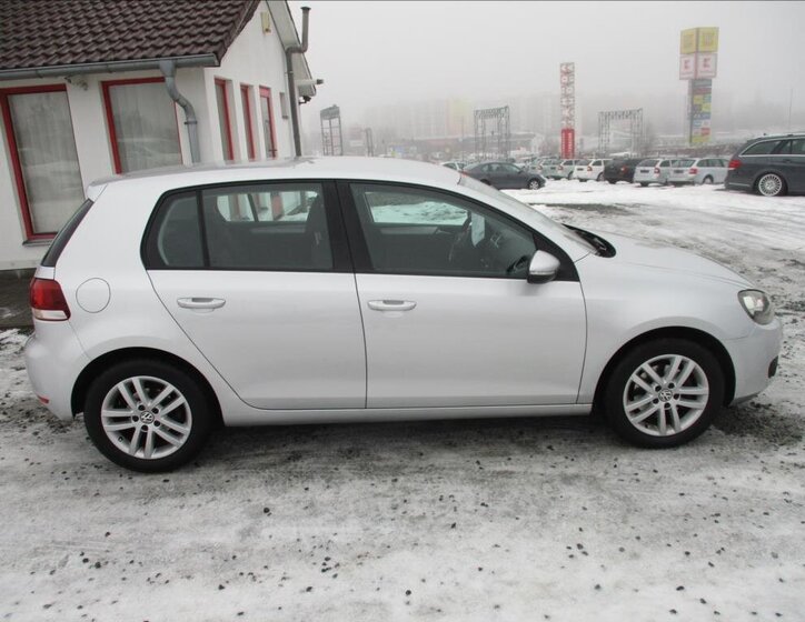 Volkswagen Golf Hatchback 1,4 l 90 kw