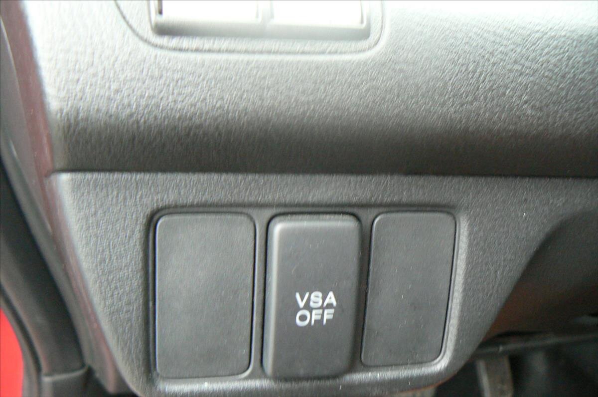 Honda FR-V Kombi 2,2 l 103 kw