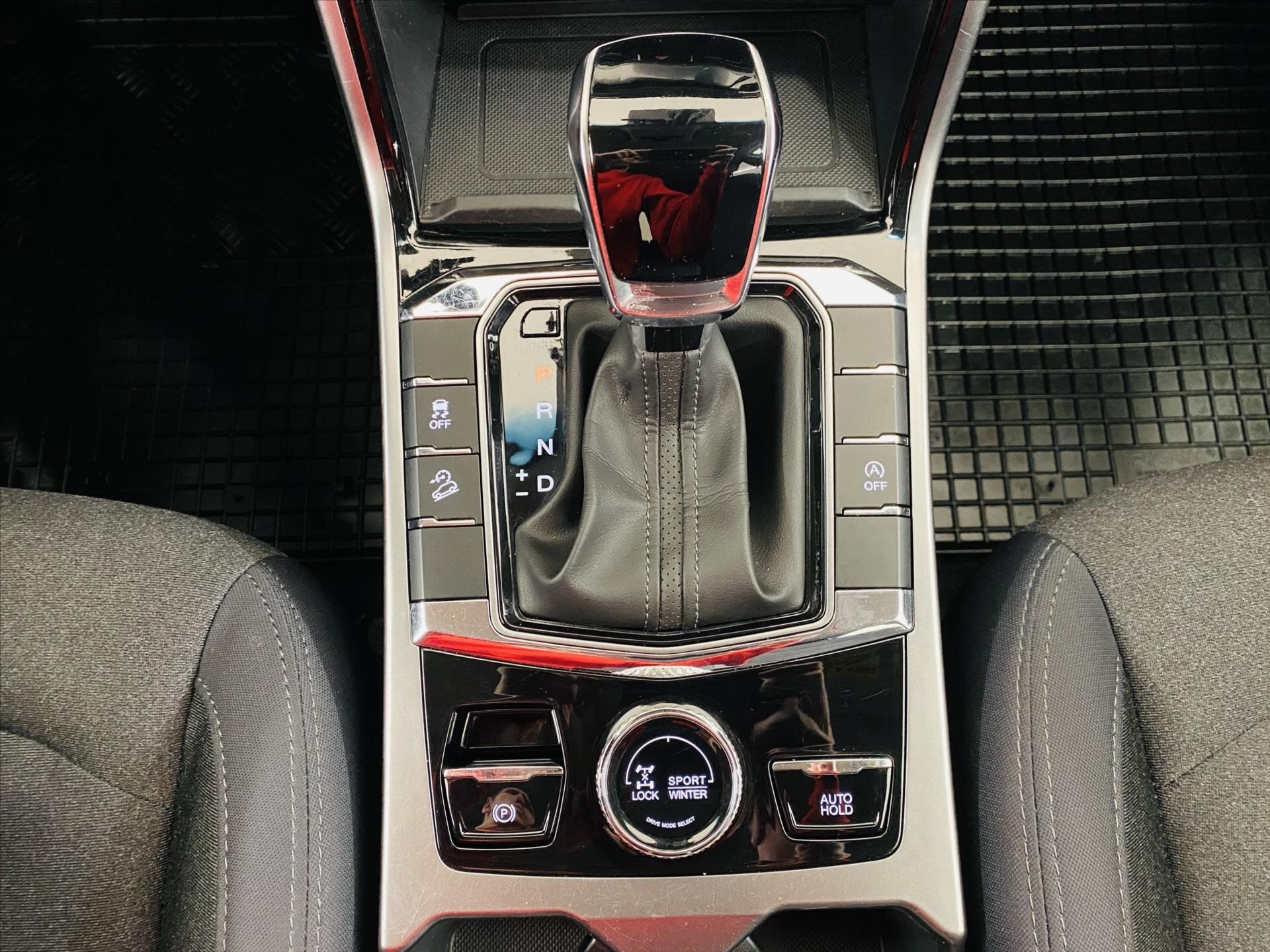 SsangYong Korando SUV 1,5 l 120 kw