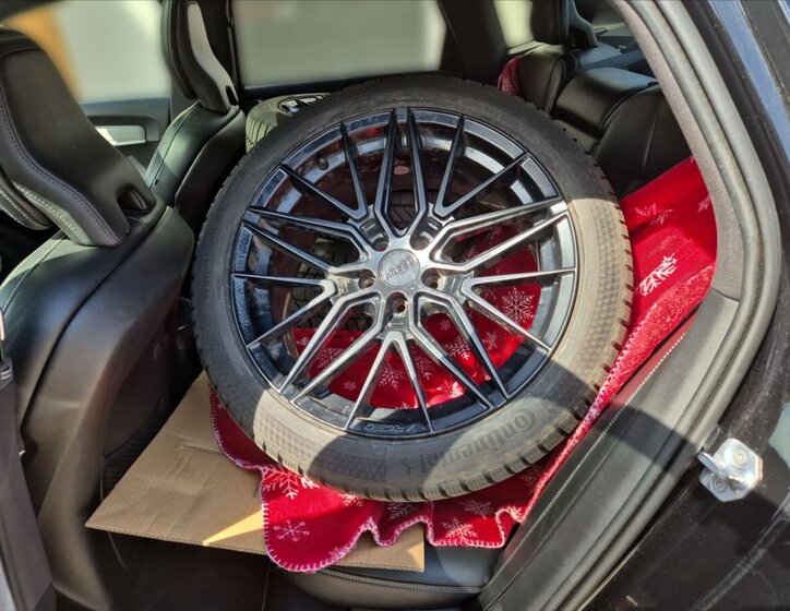 Volvo S90 Sedan 2,0 l 223 kw