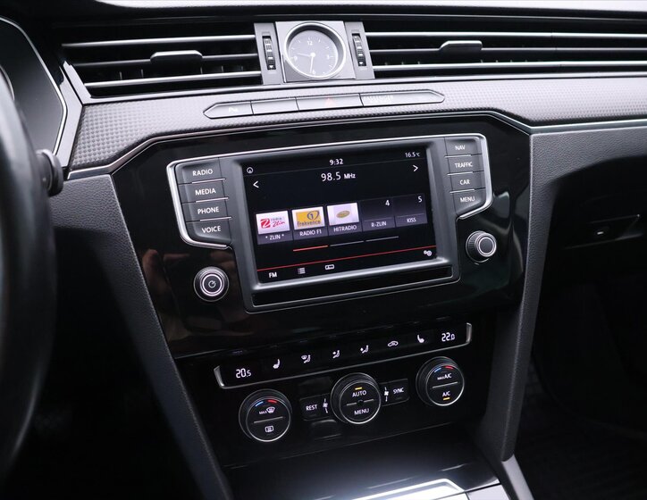 Volkswagen Passat 23