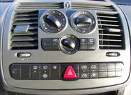 Mercedes-Benz Vito 17