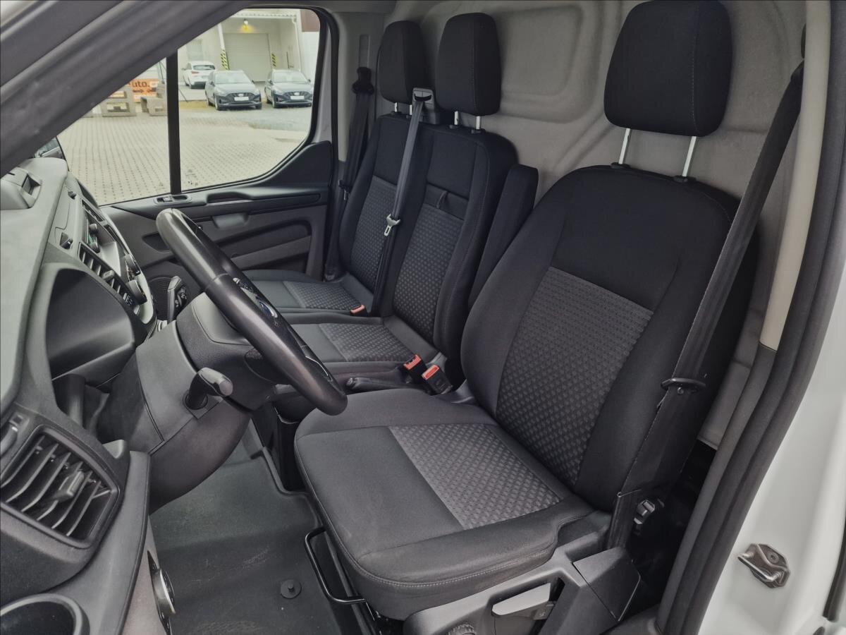Ford Transit Custom Skříň 2,0 l 77 kw