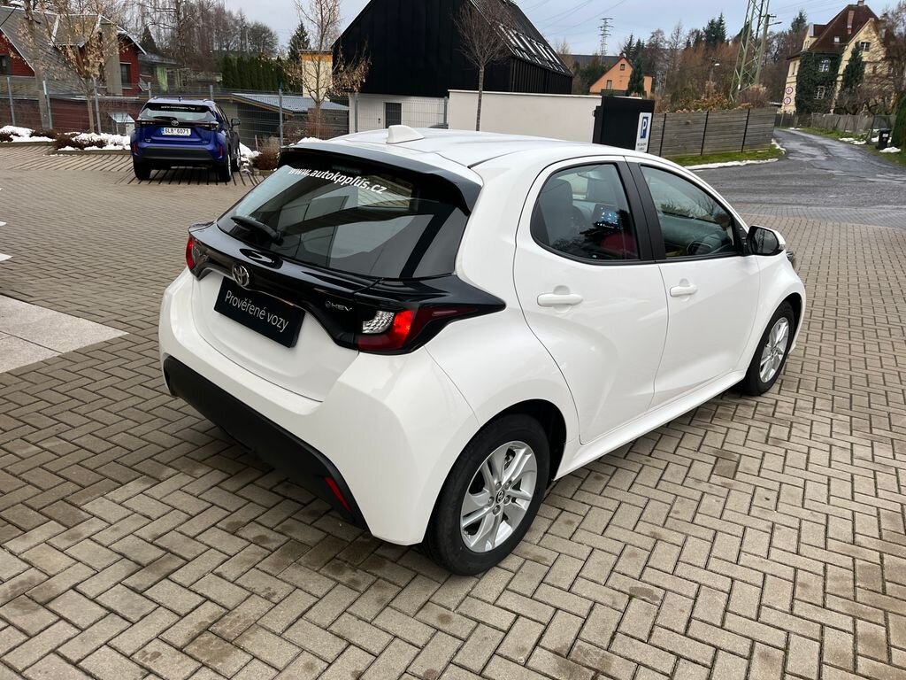 Toyota Yaris Hatchback 1,5 l 68 kw