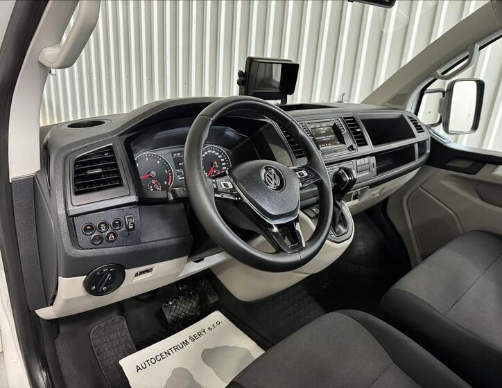 Volkswagen Transporter 15