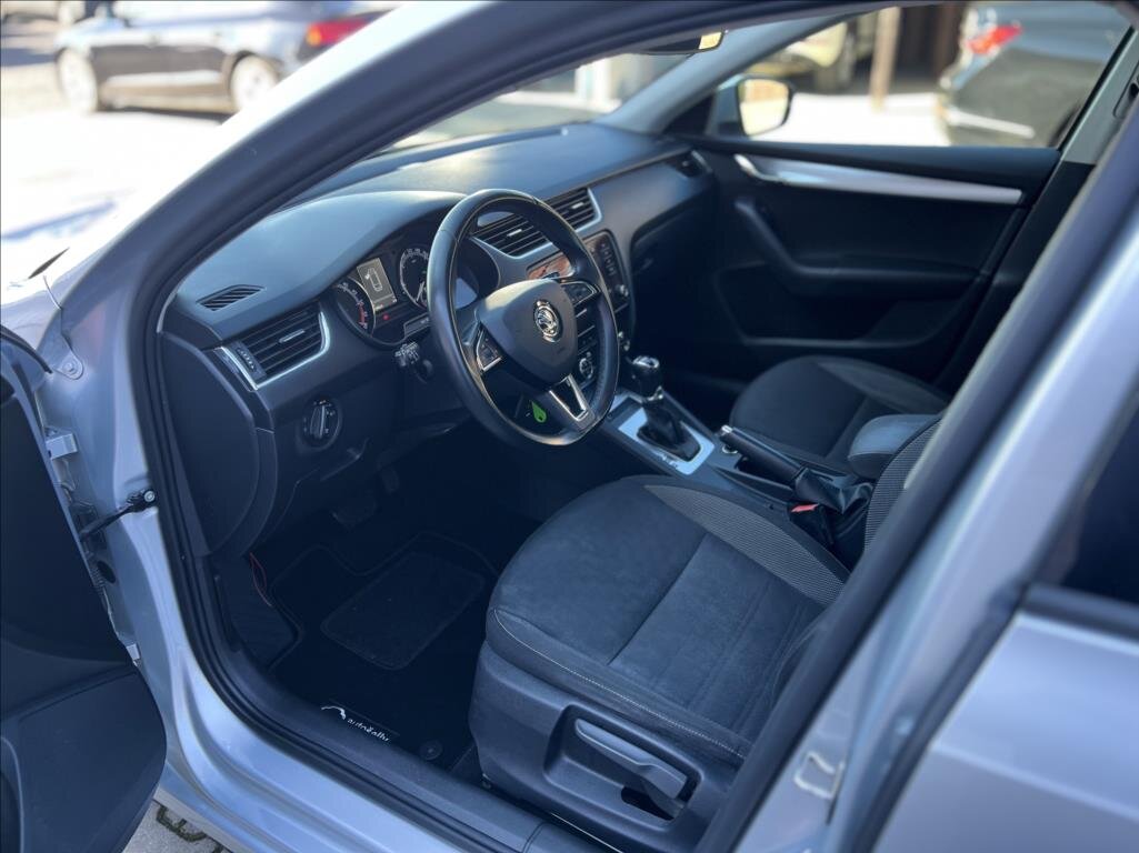 Škoda Octavia Kombi 1,6 l 85 kw