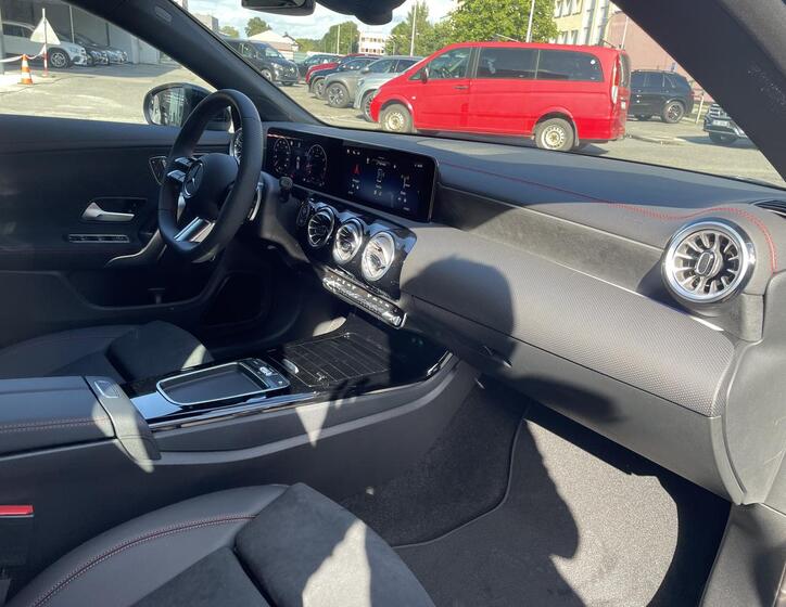 Mercedes-Benz CLA 15