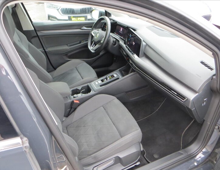 Volkswagen Golf Kombi 1,5 l 110 kw