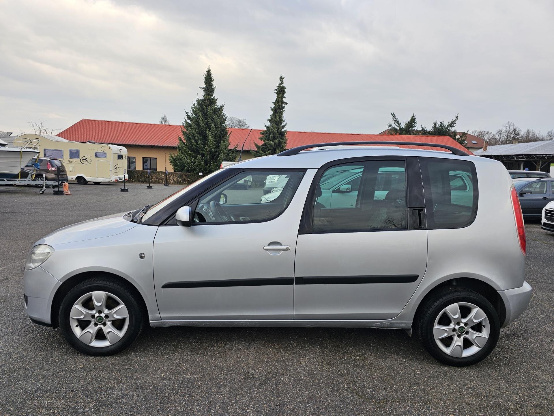 Škoda Roomster Ostatní 1,6 l 77 kw