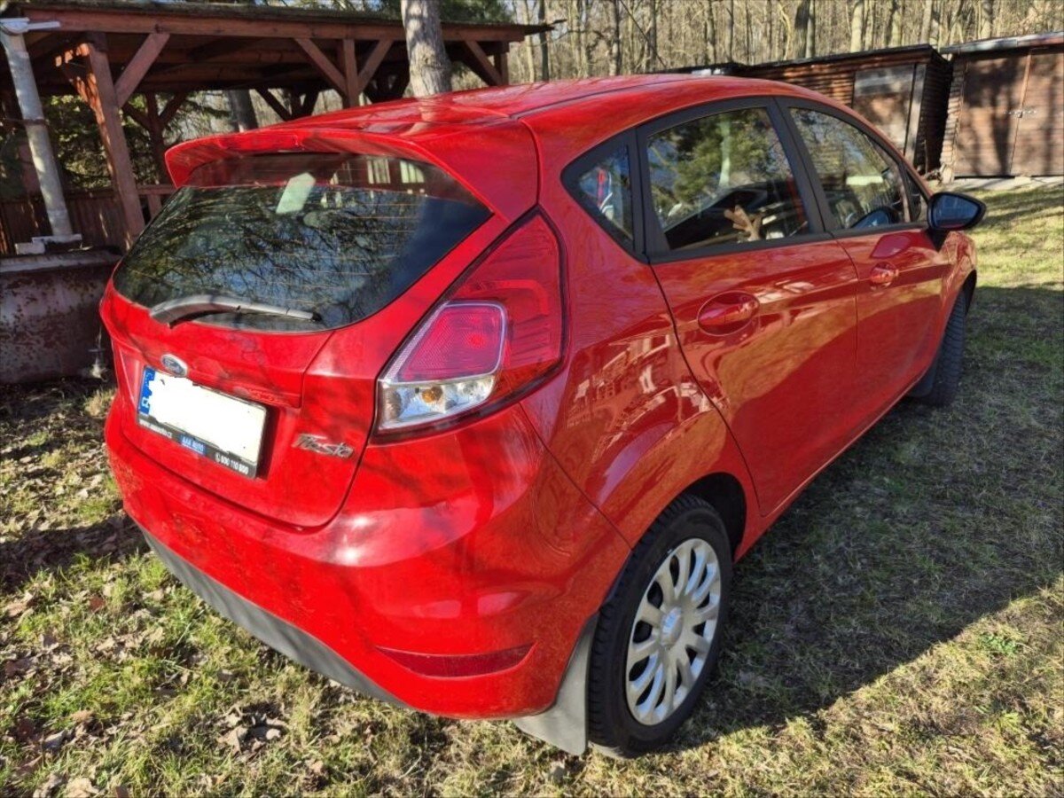 Ford Fiesta MPV 0,0 60 kw