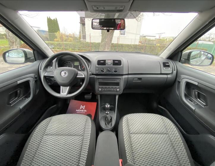 Škoda Fabia 16