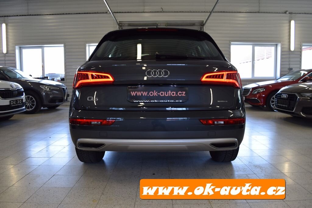 Audi Q5 SUV 2,0 l 0