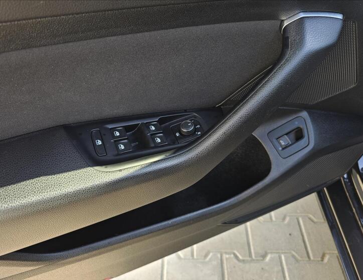 Volkswagen Passat 13