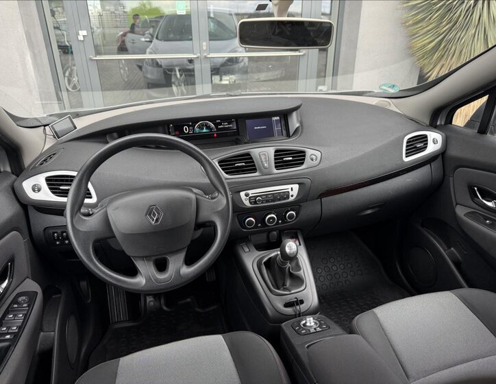 Renault Scénic Hatchback 1,5 l 81 kw