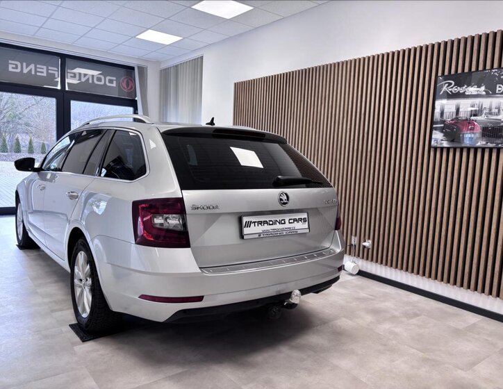 Škoda Octavia Kombi 2,0 l 110 kw