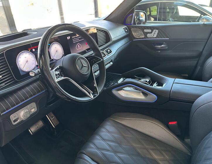 Mercedes-Benz GLS 16