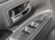 Mitsubishi Outlander SUV / Terénní 2,3 l 110 kw