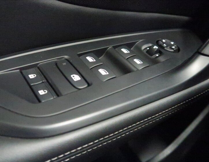 Peugeot 308 Kombi 1,2 l 96 kw