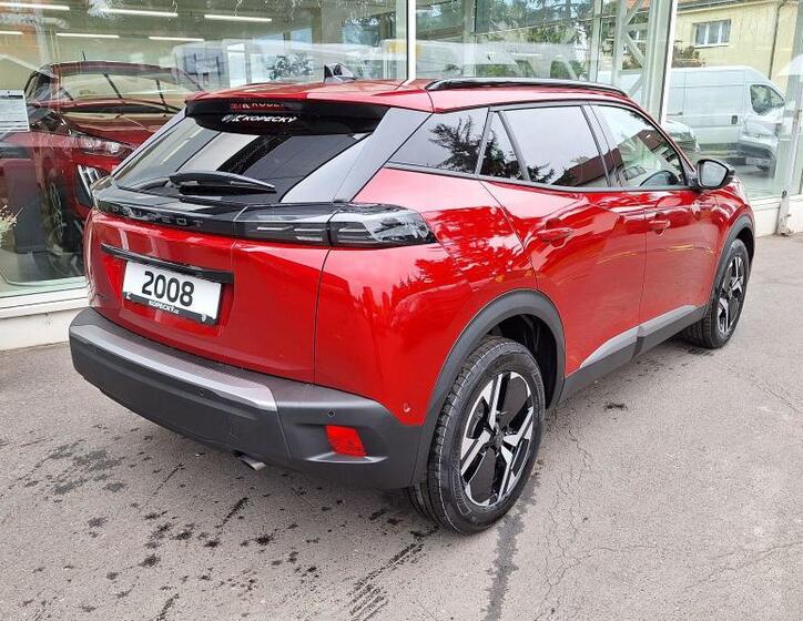 Peugeot 2008 7