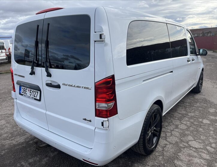 Mercedes-Benz Vito MPV 2,1 l 140 kw