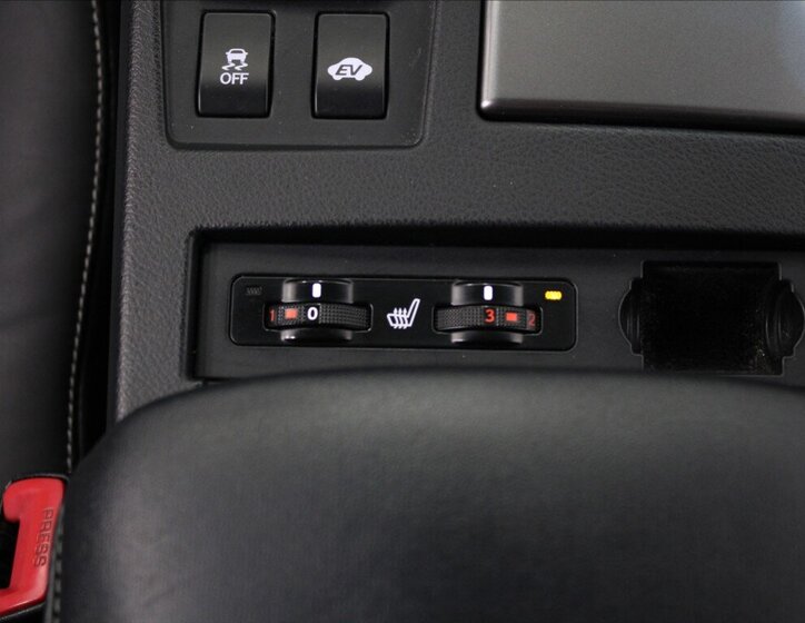 Lexus RX 450h SUV / Terénní 3,5 l 220 kw