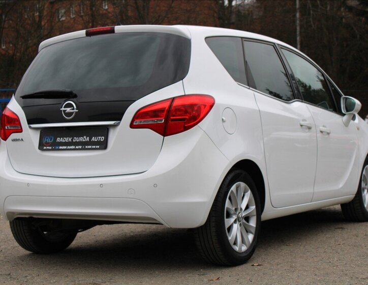 Opel Meriva MPV 1,4 l 74 kw