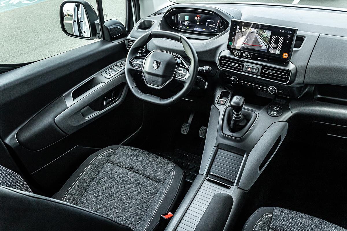 Peugeot Rifter MPV 1,5 l 96 kw