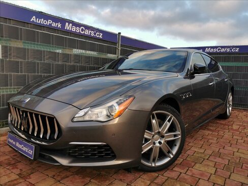 Maserati Quattroporte Sedan / Limuzína 3,0 l 202 kw
