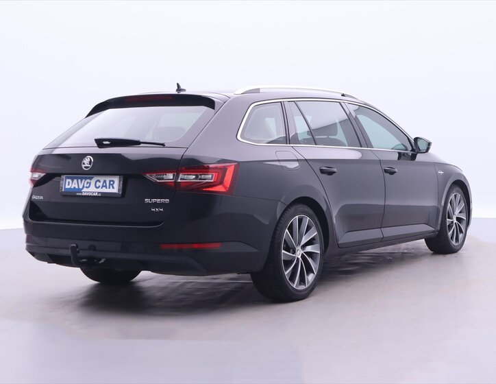 Škoda Superb Kombi 2,0 l 140 kw