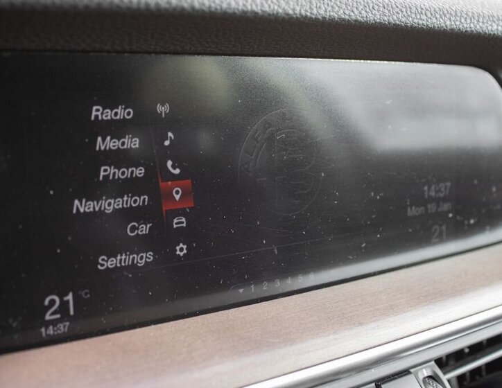 Alfa Romeo Stelvio SUV 2,0 l 206 kw