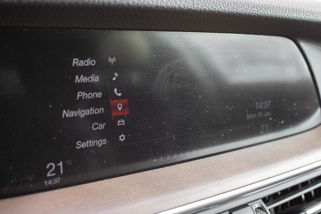 Alfa Romeo Stelvio SUV 2,0 l 206 kw