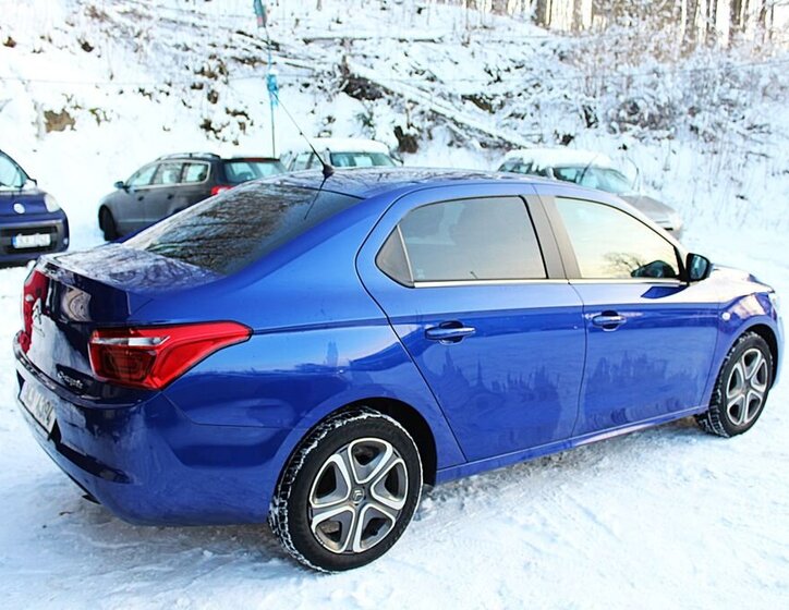Citroën C-Elysée Sedan 1,2 l 61 kw