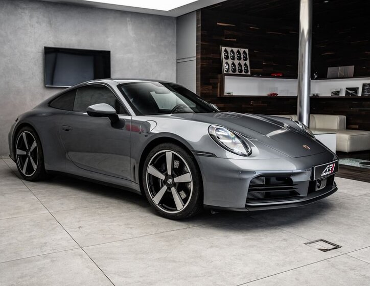 Porsche 911 Kupé 3,0 l 290 kw