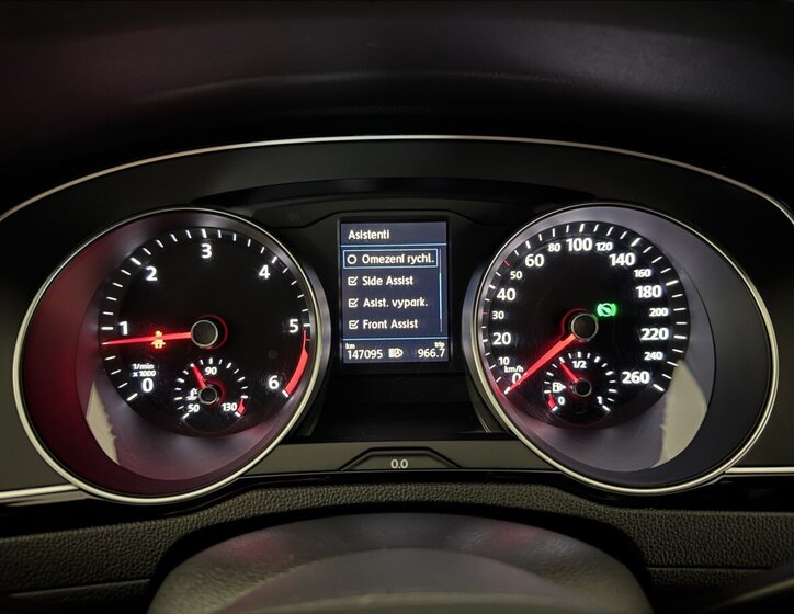 Volkswagen Passat Kombi 2,0 l 110 kw