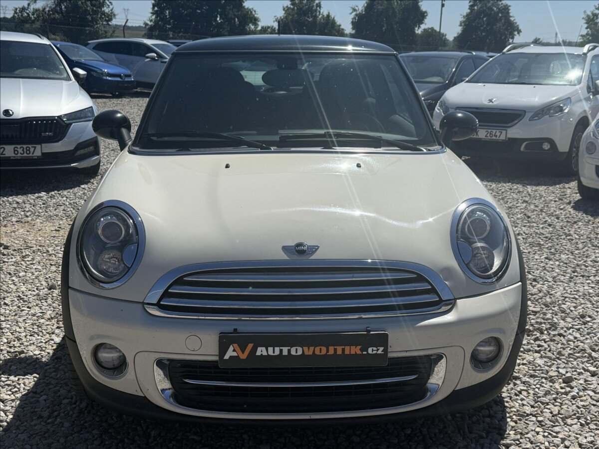 Mini Cooper Hatchback 1,6 l 90 kw