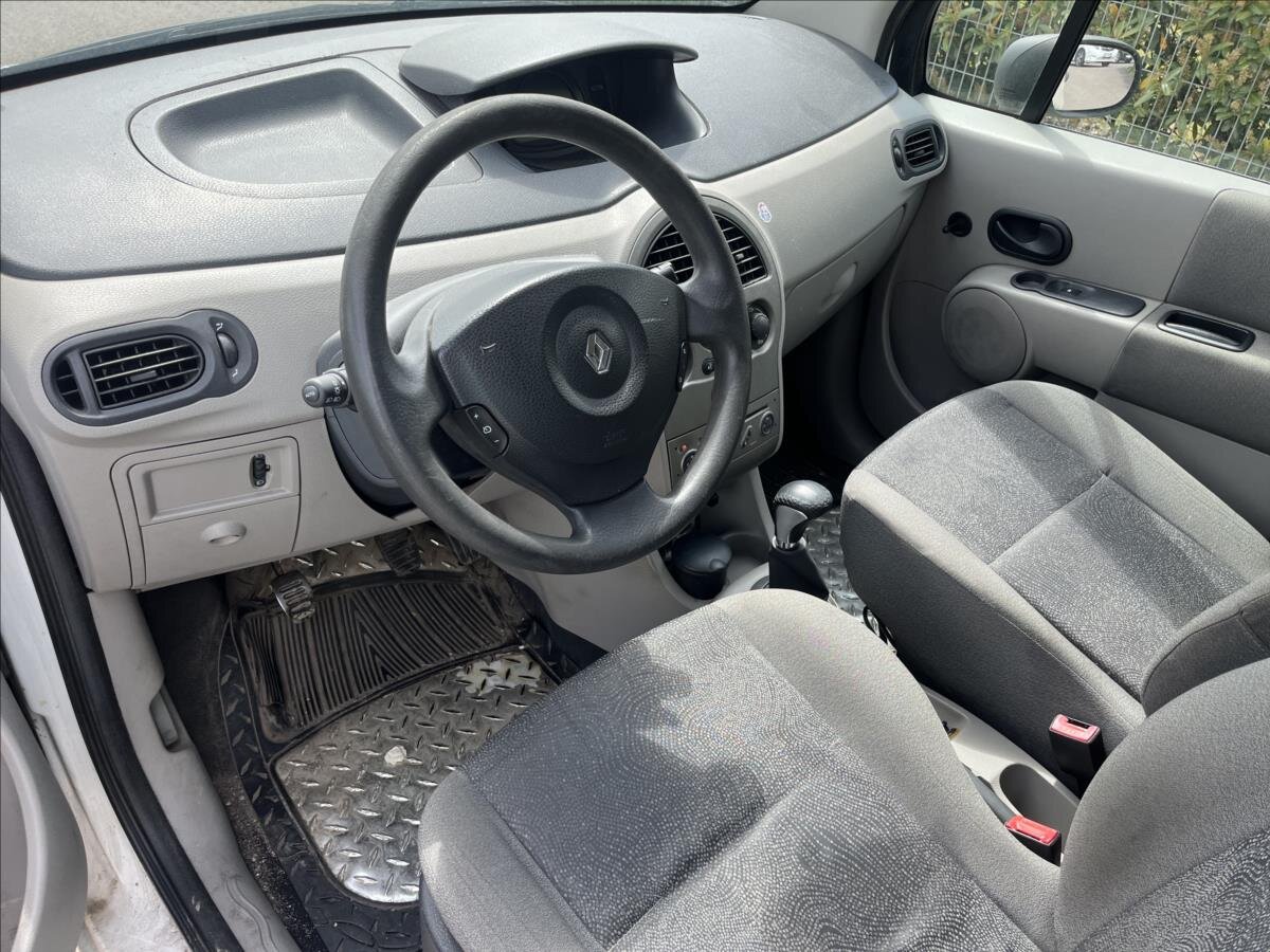 Renault Modus Hatchback 1,4 l 72 kw
