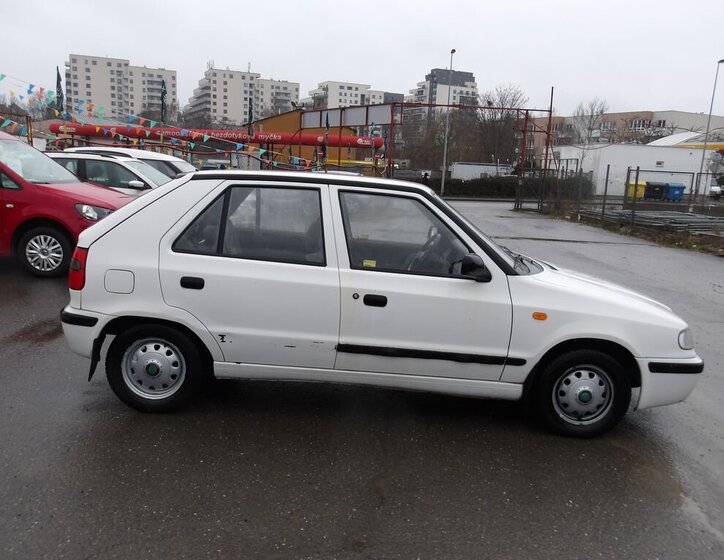 Škoda Felicia Hatchback 1,3 l 50 kw
