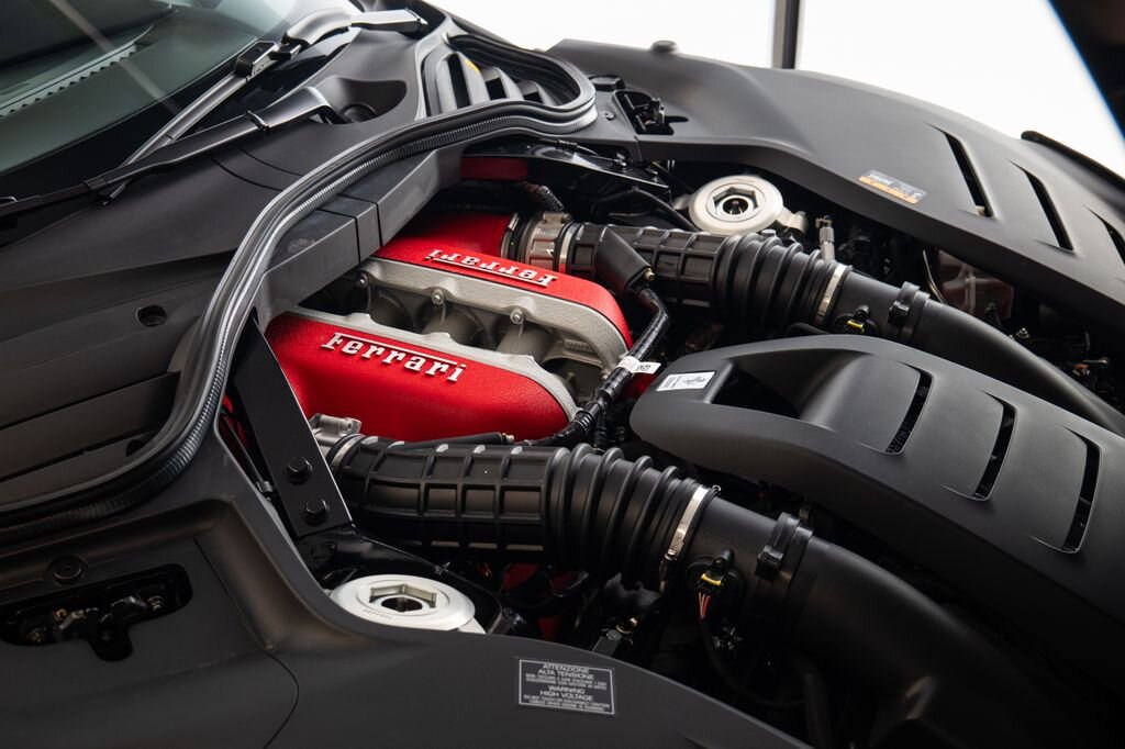 Ferrari Ostatní SUV 6,5 l 529 kw