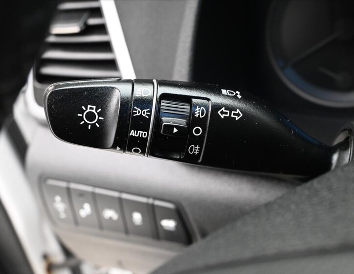 Hyundai Tucson SUV 2,0 l 100 kw