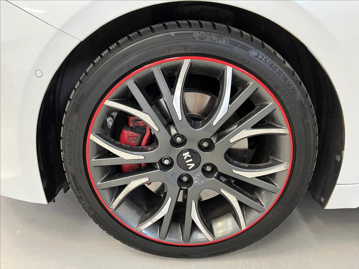 KIA ProCeed Kombi 1,6 l 150 kw